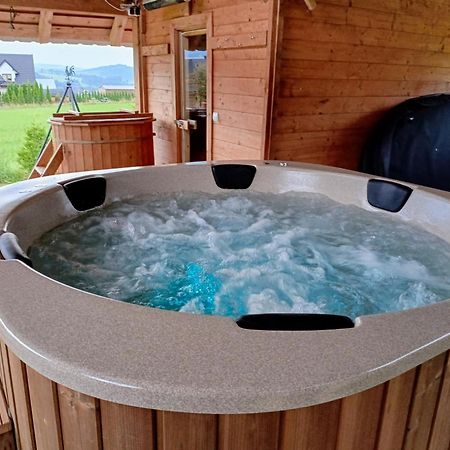 Domek W Zebie Z Jacuzii I Sauna W Cenie Зомб Экстерьер фото