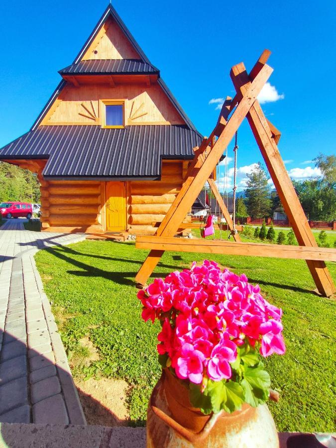 Domek W Zebie Z Jacuzii I Sauna W Cenie Зомб Экстерьер фото